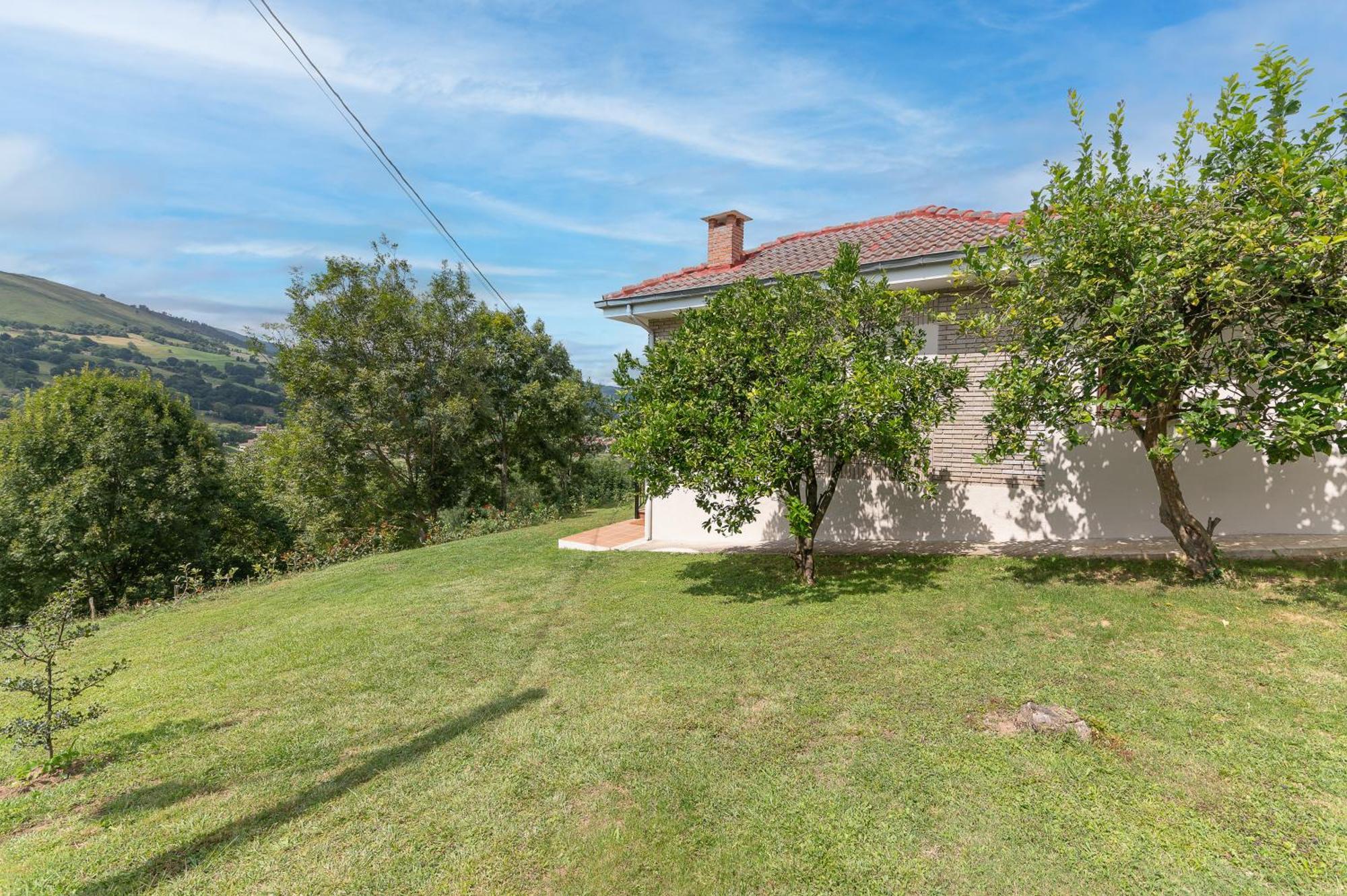 Holiday home La Casuca De Barcena *